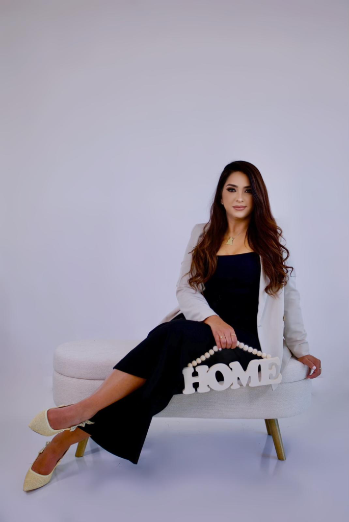 Andrea C. Arrieta — Realtor at Venosa Realty