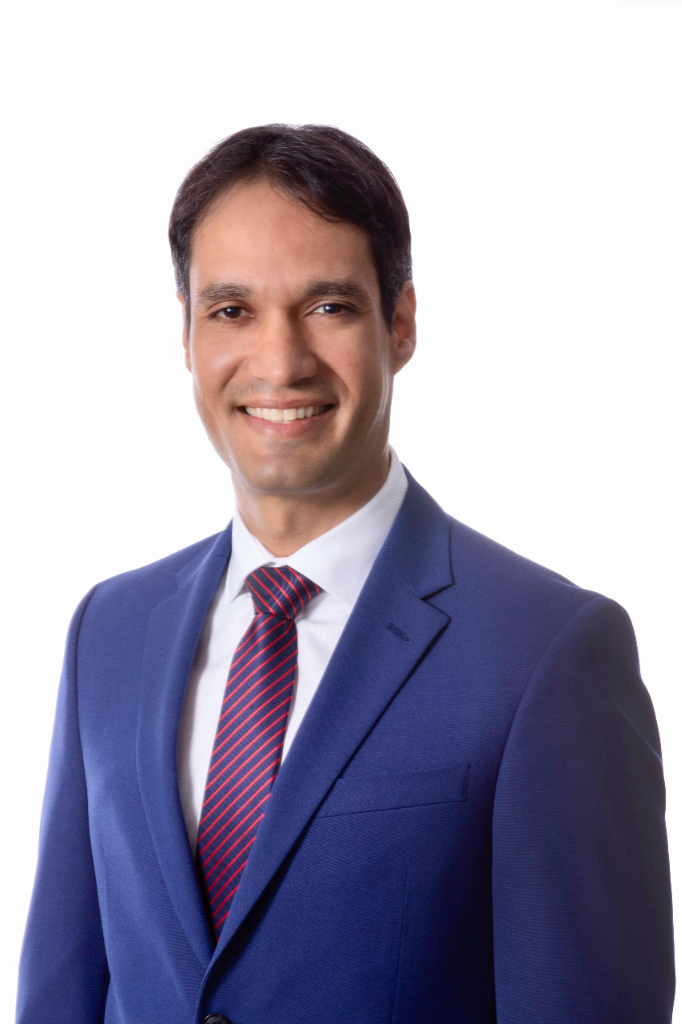 Luis Arribas — Realtor at Venosa Realty